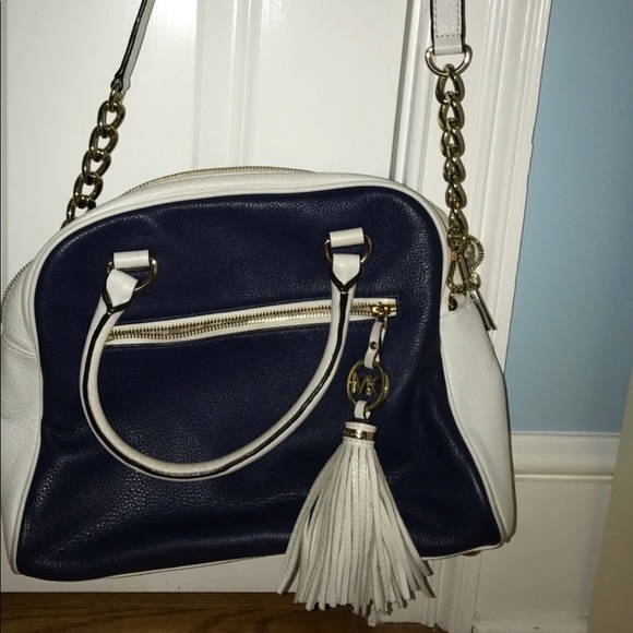 Michael Kors Shoulder Bag/ Crossbody - Picture 1 of 3